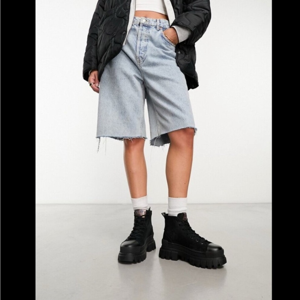 Palladium Women's Black Lace-Up Boots - Picture 3 of 4